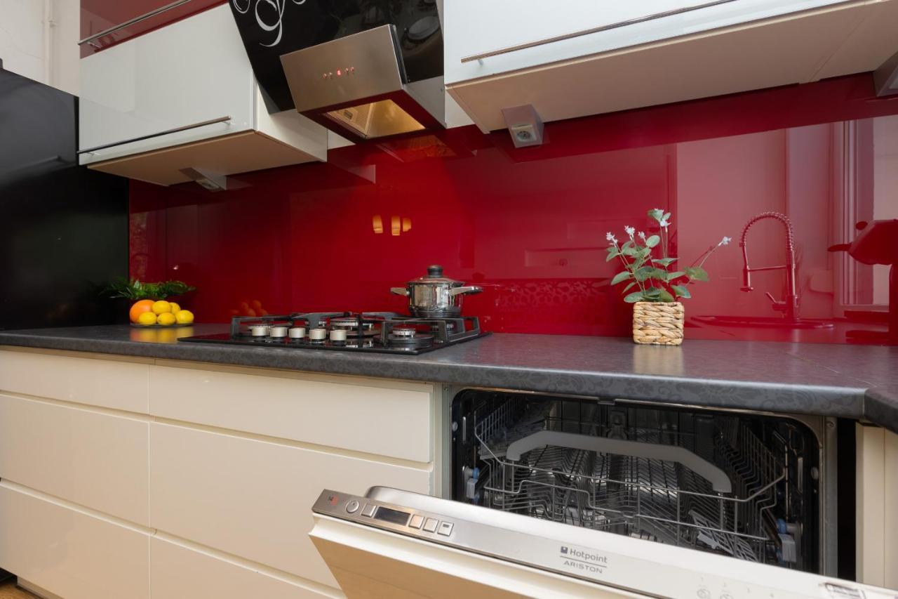 Metro Targowek Spacious With Parking By Renters * Varsavia